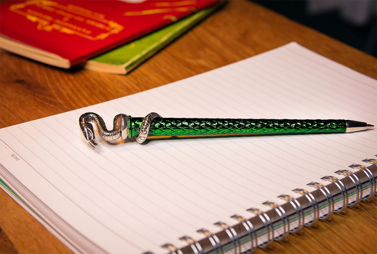 Image produit Stylo Slytherin de Poudlard