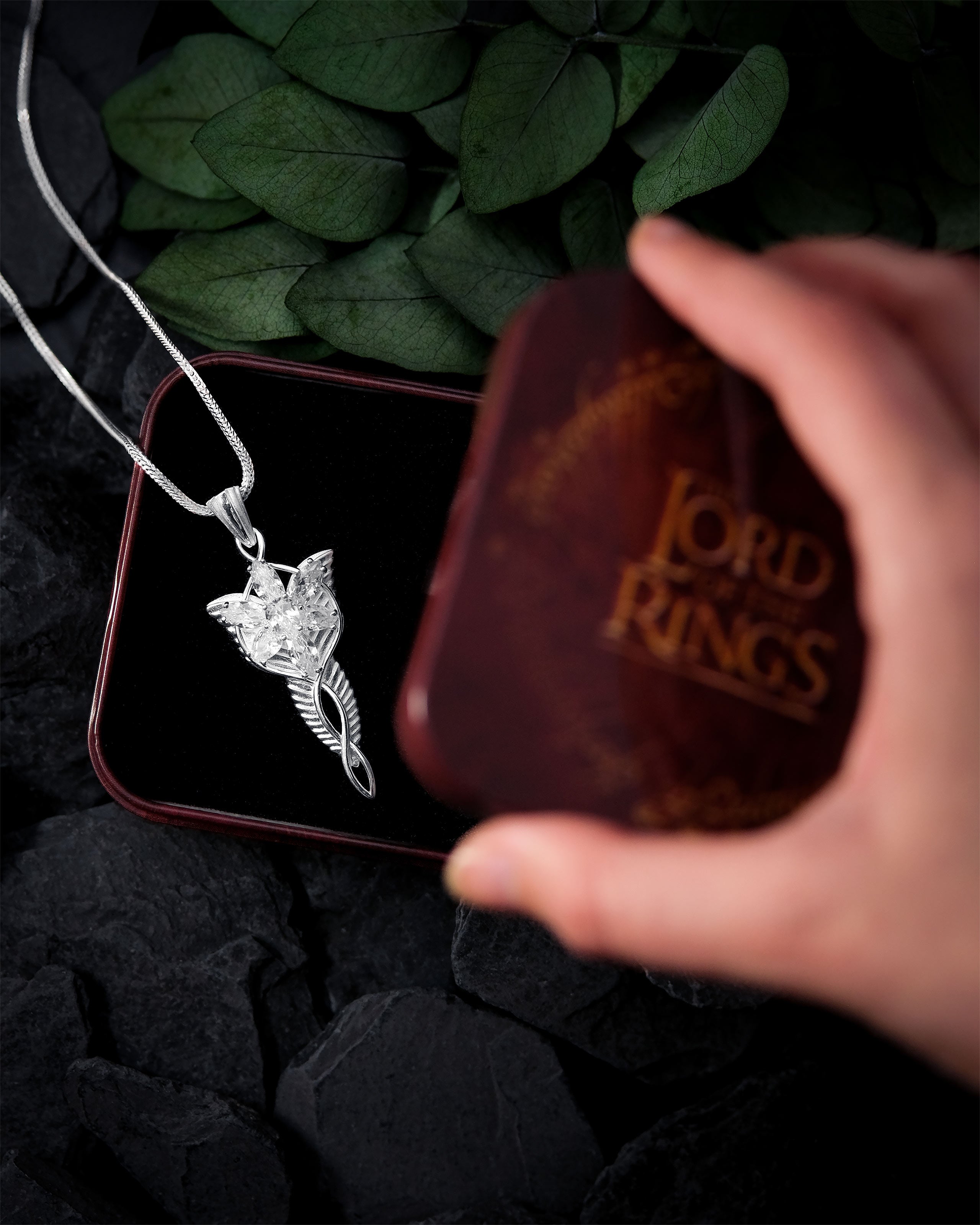 Product image Arwen's Evenstar Pendant with Fox Tail Chain