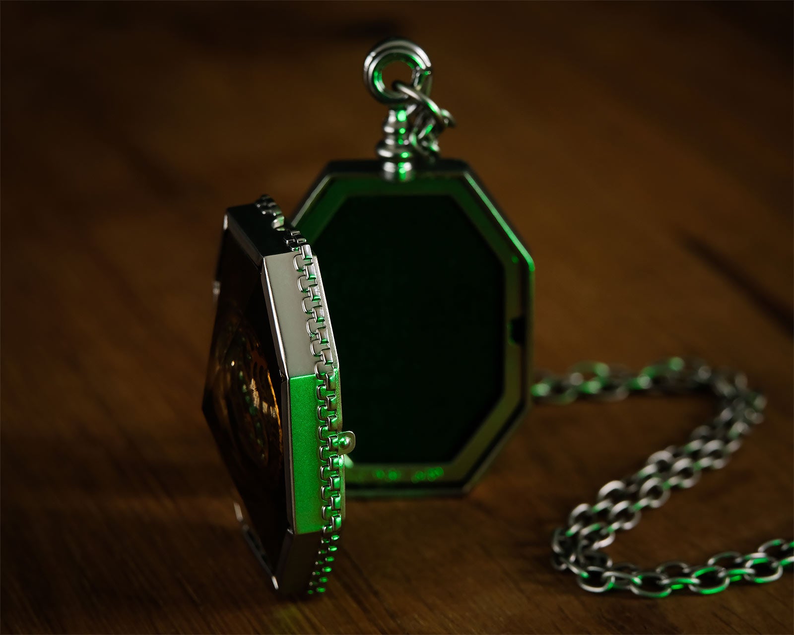 Image produit Harry Potter - Médaillon Horcruxe Salazar Serpentard