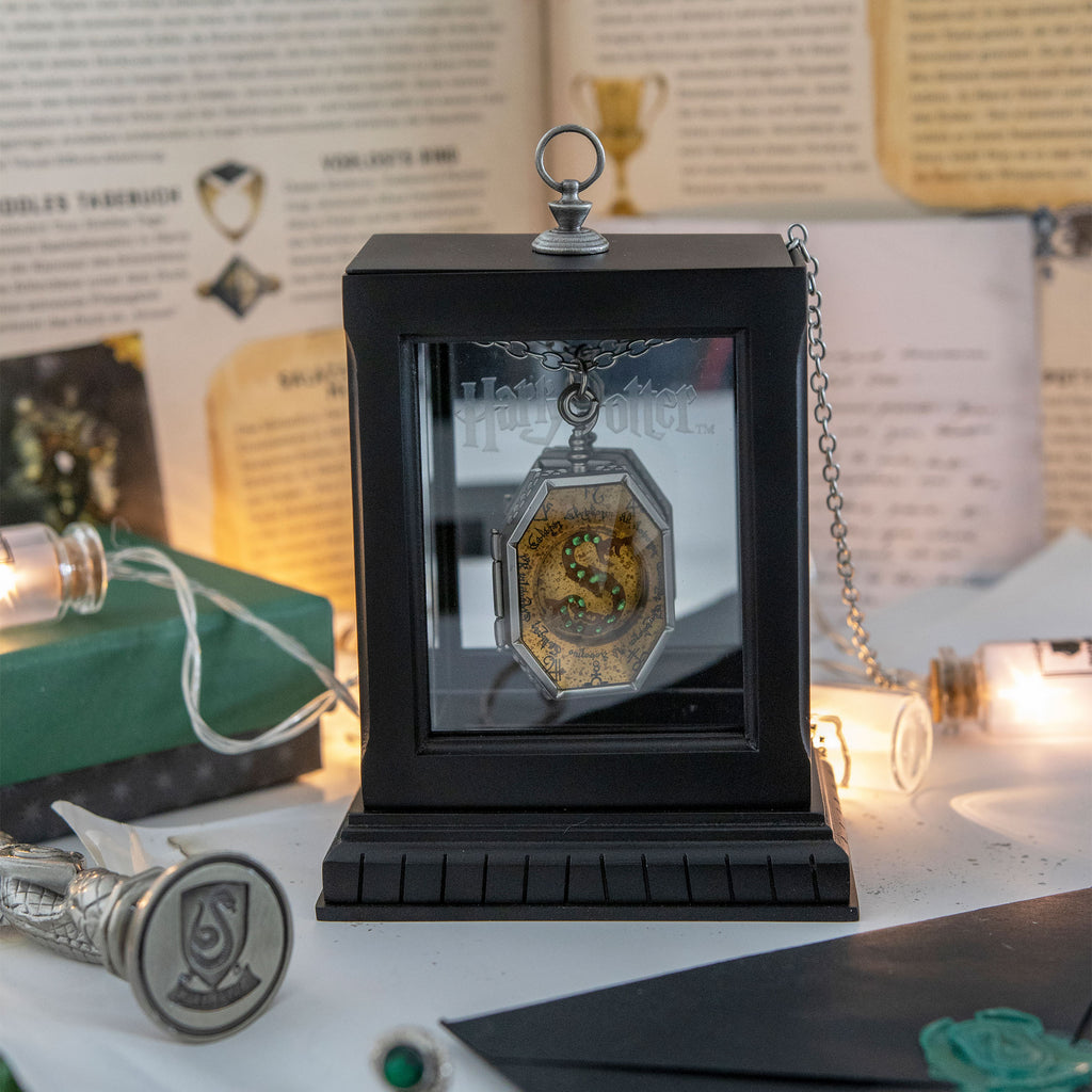 Image produit Harry Potter - Médaillon Horcruxe Salazar Serpentard