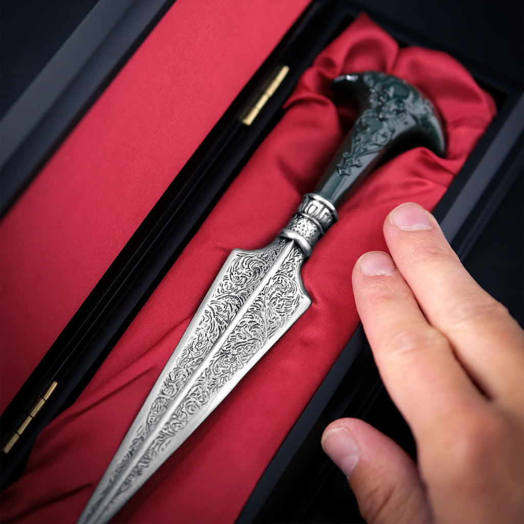 Image produit Harry Potter - Dague de Bellatrix Lestrange