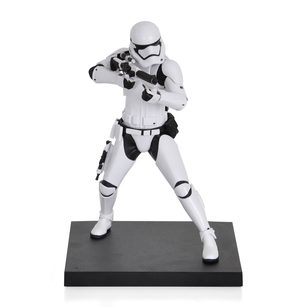 Image produit Star Wars - Figurines de collection Stormtrooper de la Première Ordre 1:10 Ensemble de 2