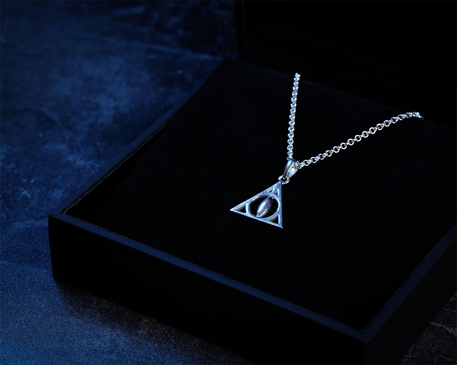 Image produit Harry Potter - Collier Reliques de la Mort