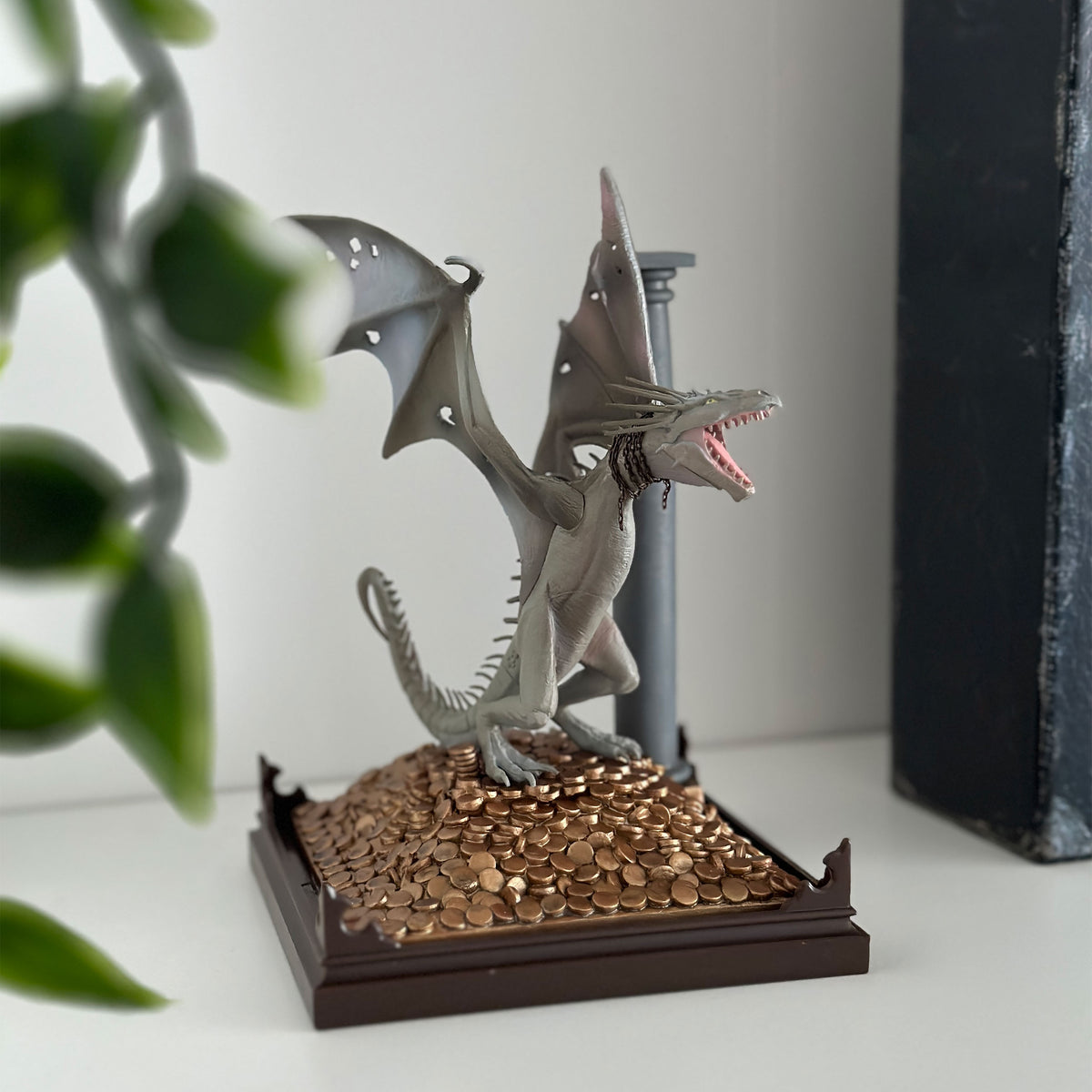 Image produit Ventre de fer ukrainien - Harry Potter Figurine des animaux magiques