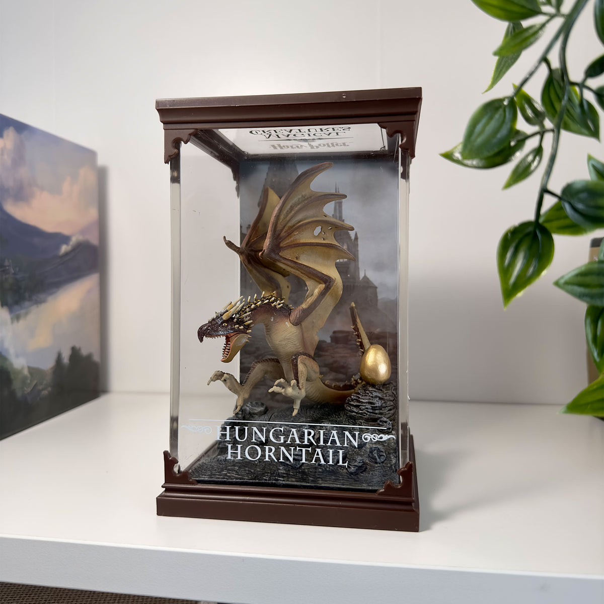 Image produit Vifdor Hongrois - Figurine Animaux Fantastiques Harry Potter
