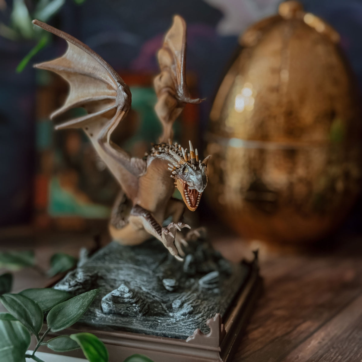 Image produit Vifdor Hongrois - Figurine Animaux Fantastiques Harry Potter