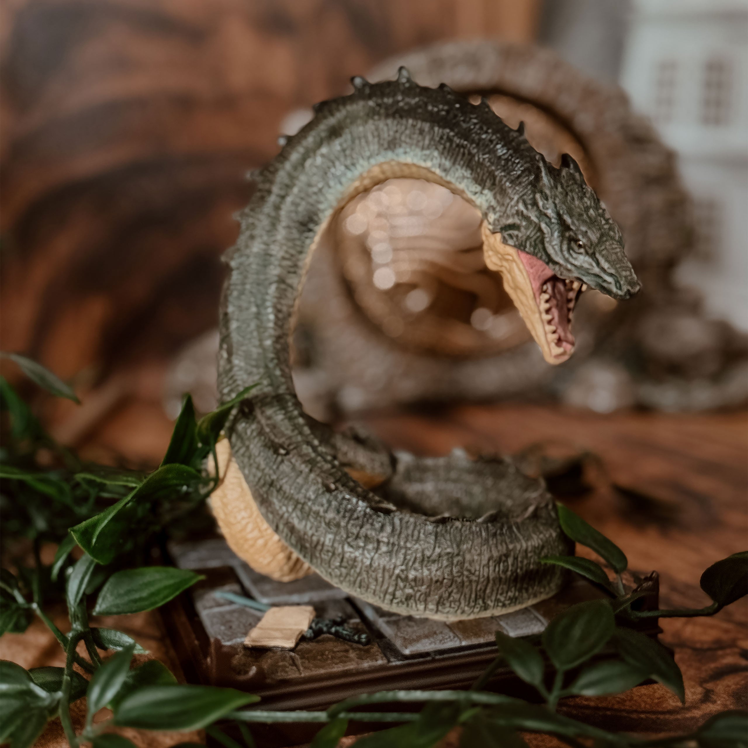 Image produit Basilic - Figurine des animaux magiques de Harry Potter