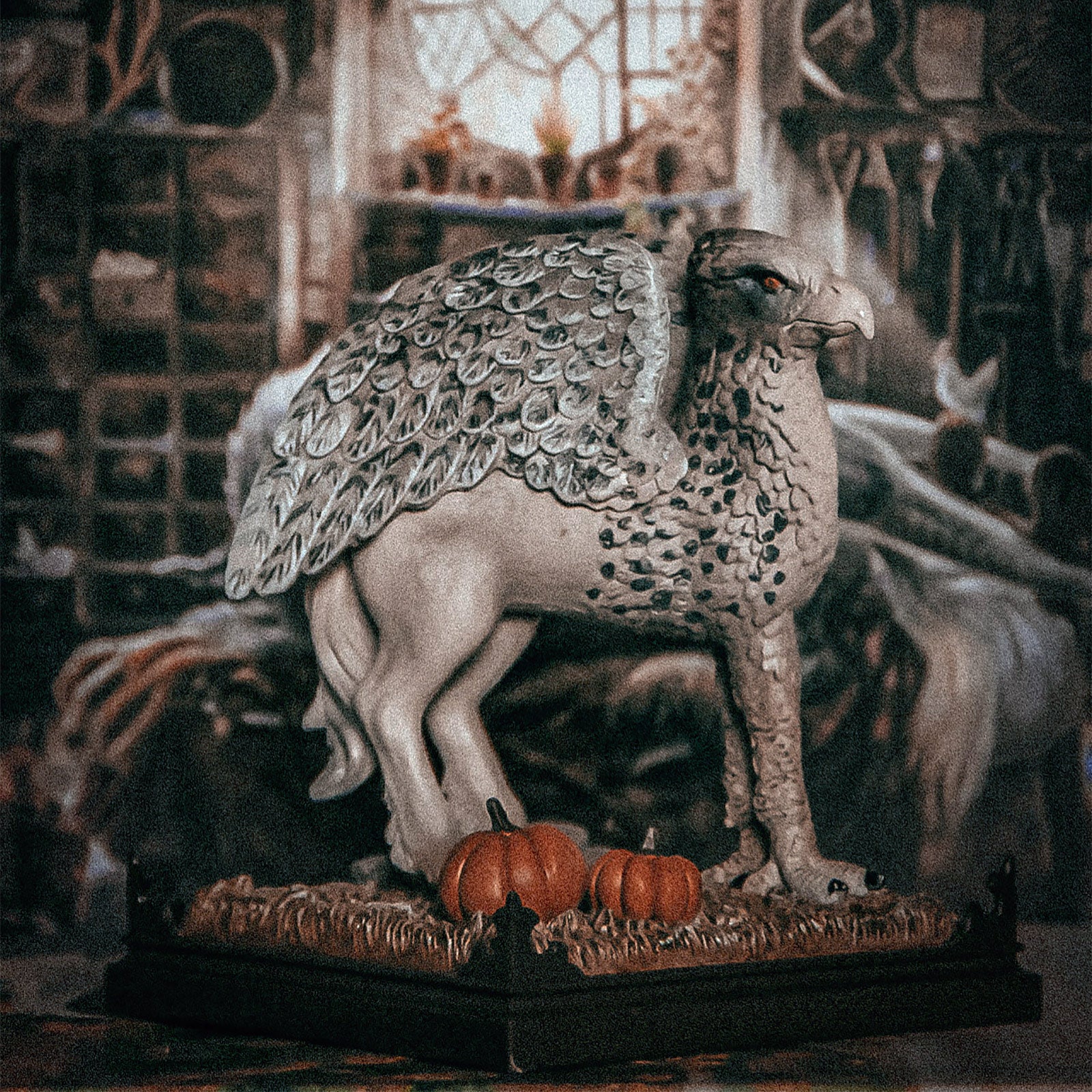 Image produit Buck - Figurine Magique de Harry Potter