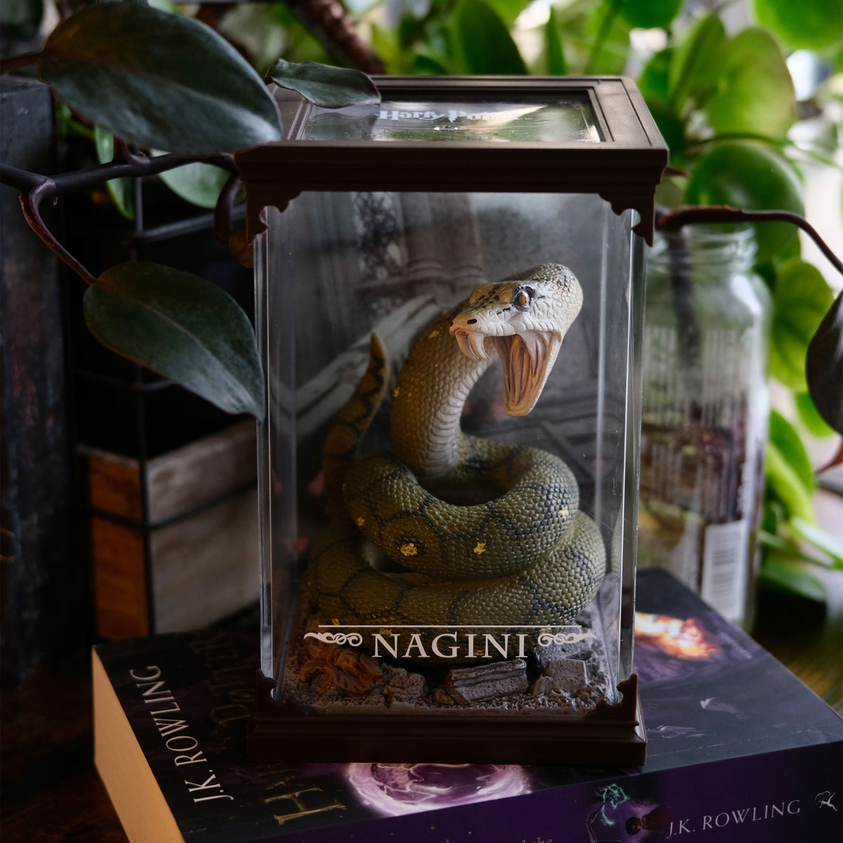Image produit Nagini - Figurine des Animaux fantastiques de Harry Potter