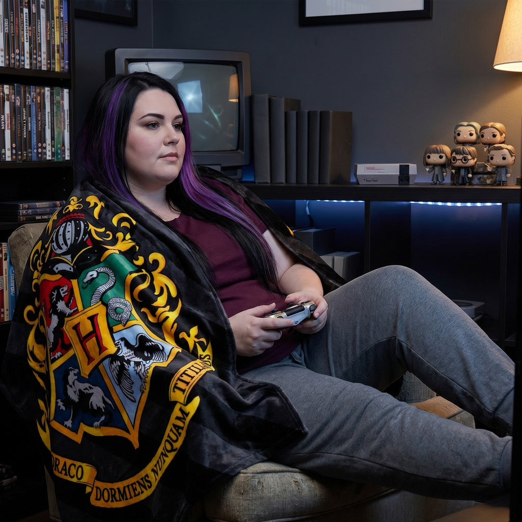 Image produit Harry Potter - Plaid en polaire avec blason de Poudlard