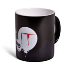Image produit Stephen King's IT - Mug à effet thermique Pennywise
