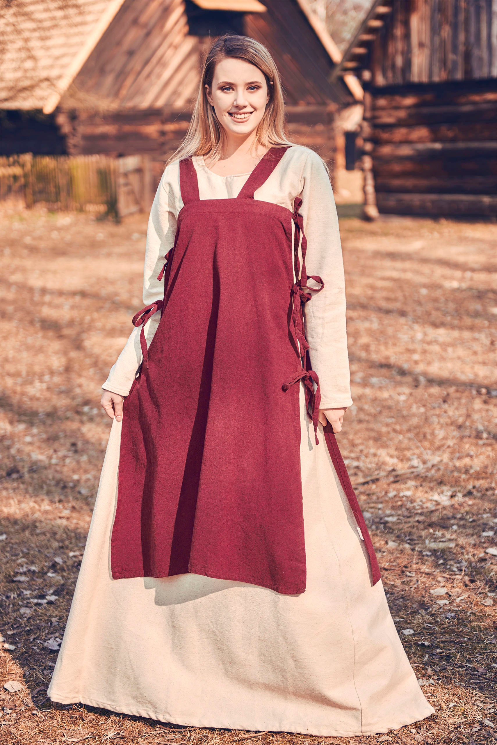Image produit Sur-robe médiévale Hildegard rouge
