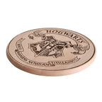 Image produit Harry Potter - Planche à découper blason de Poudlard en hêtre