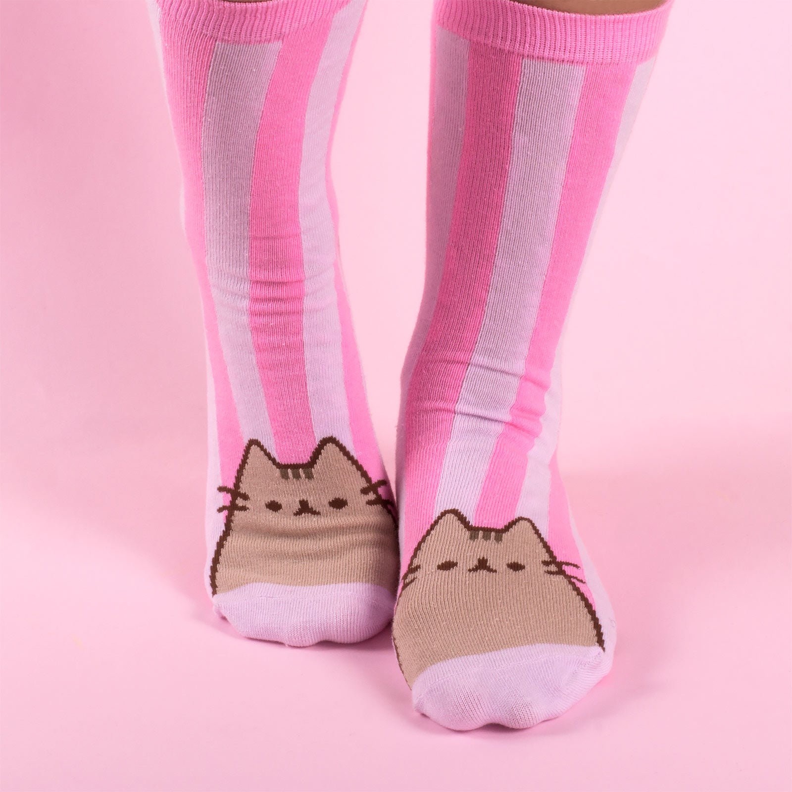 Image produit Pusheen - Chaussettes Marshmallow et Tasse
