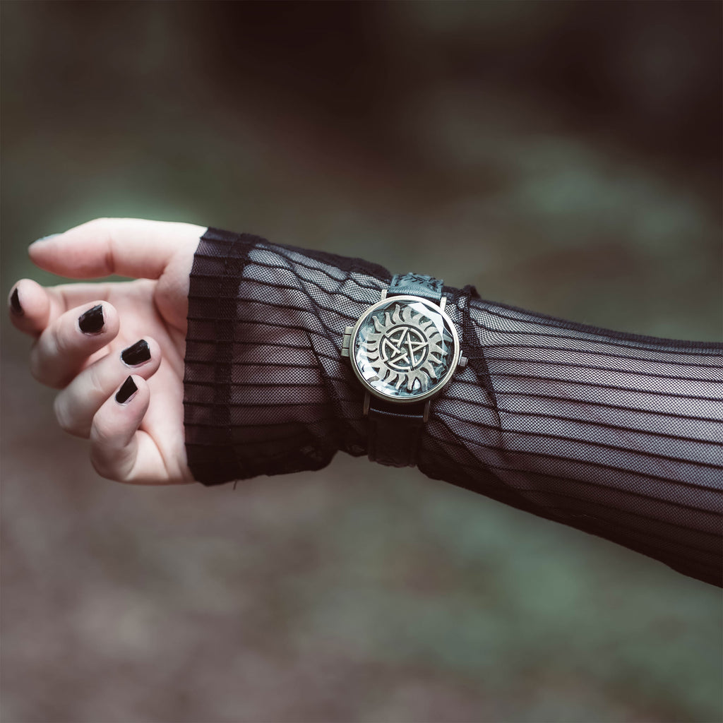 Image produit Supernatural - Montre-bracelet Anti-Possession