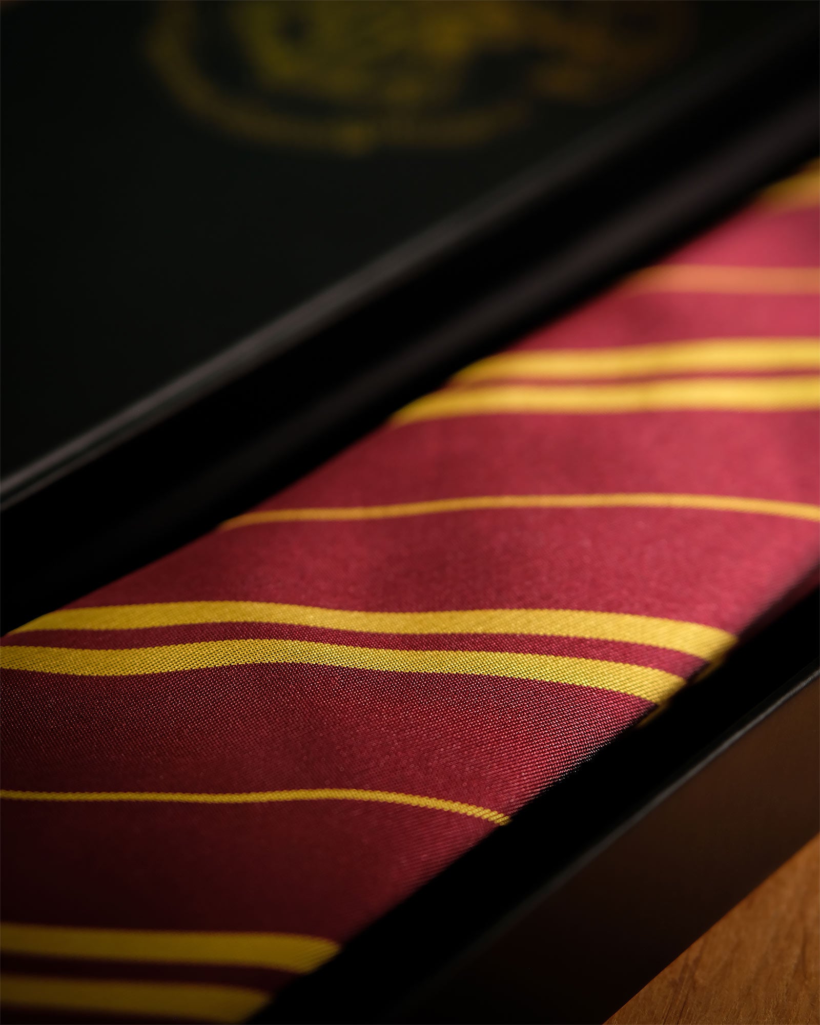 Image produit Harry Potter - Cravate Gryffondor avec boîte cadeau
