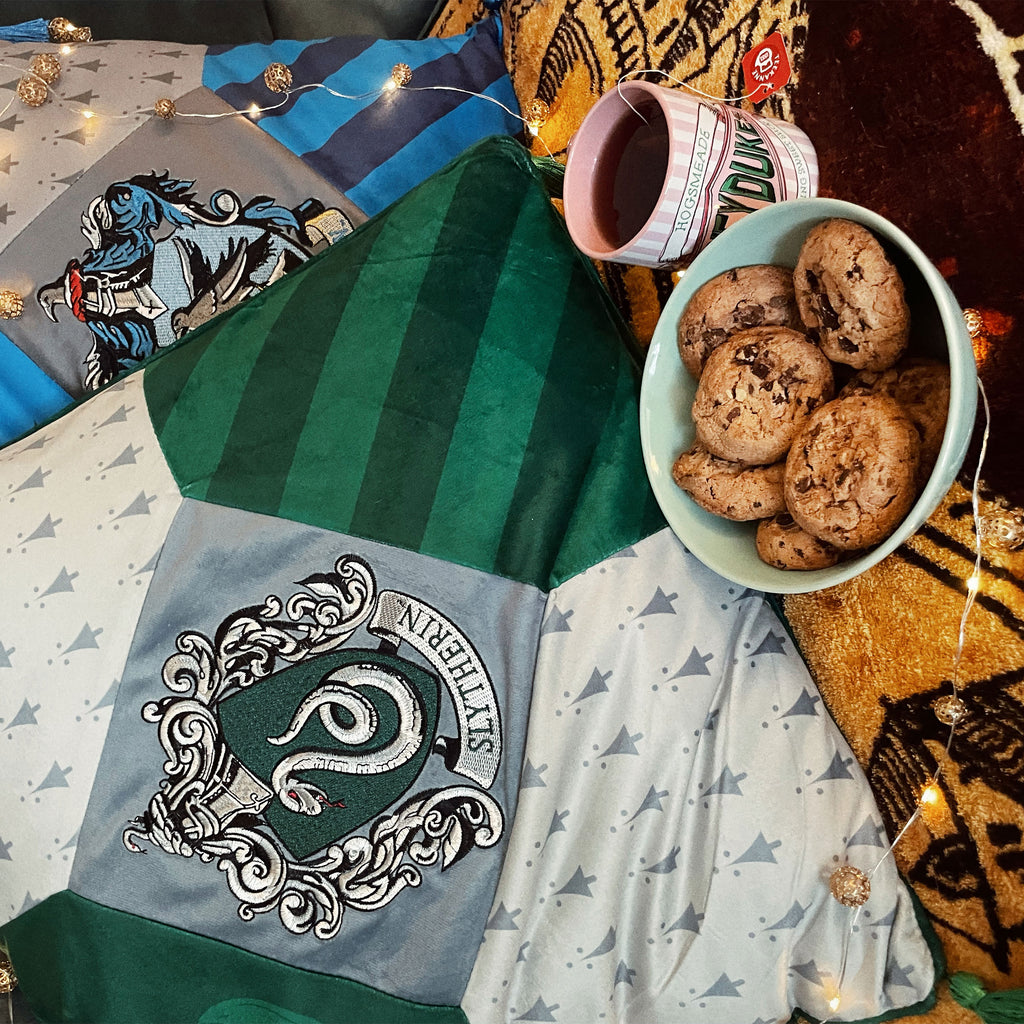 Image produit Harry Potter - Coussin Serpentard de luxe avec glands