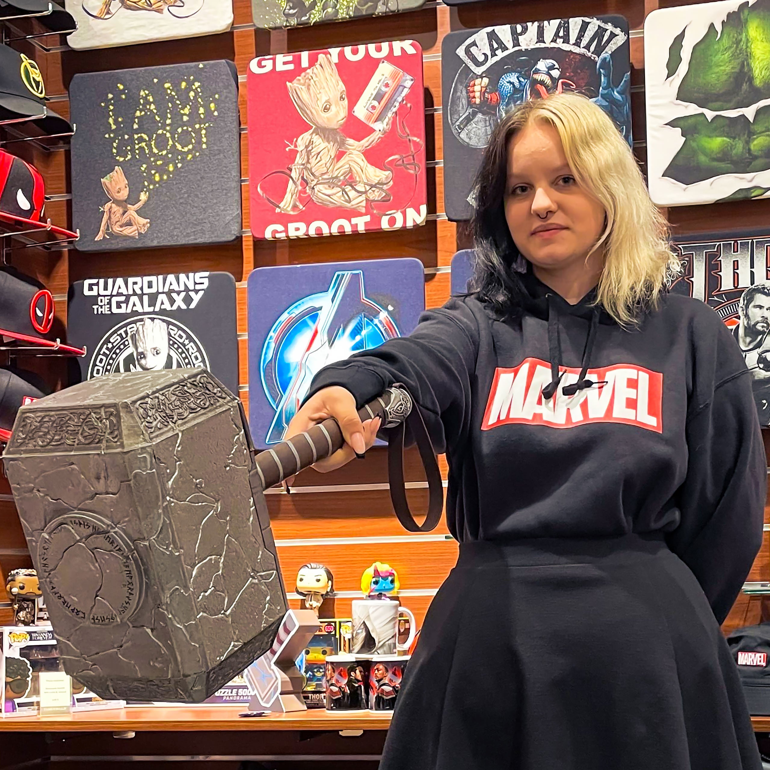 Image produit Marvel - Sweat à capuche Logo noir