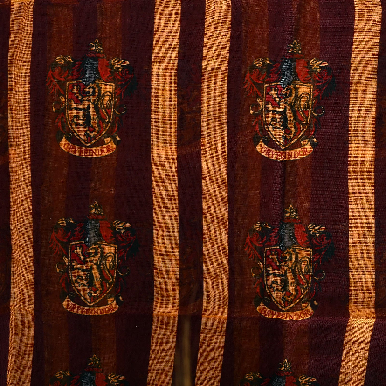 Image produit Harry Potter - Écharpe en boucle Gryffondor