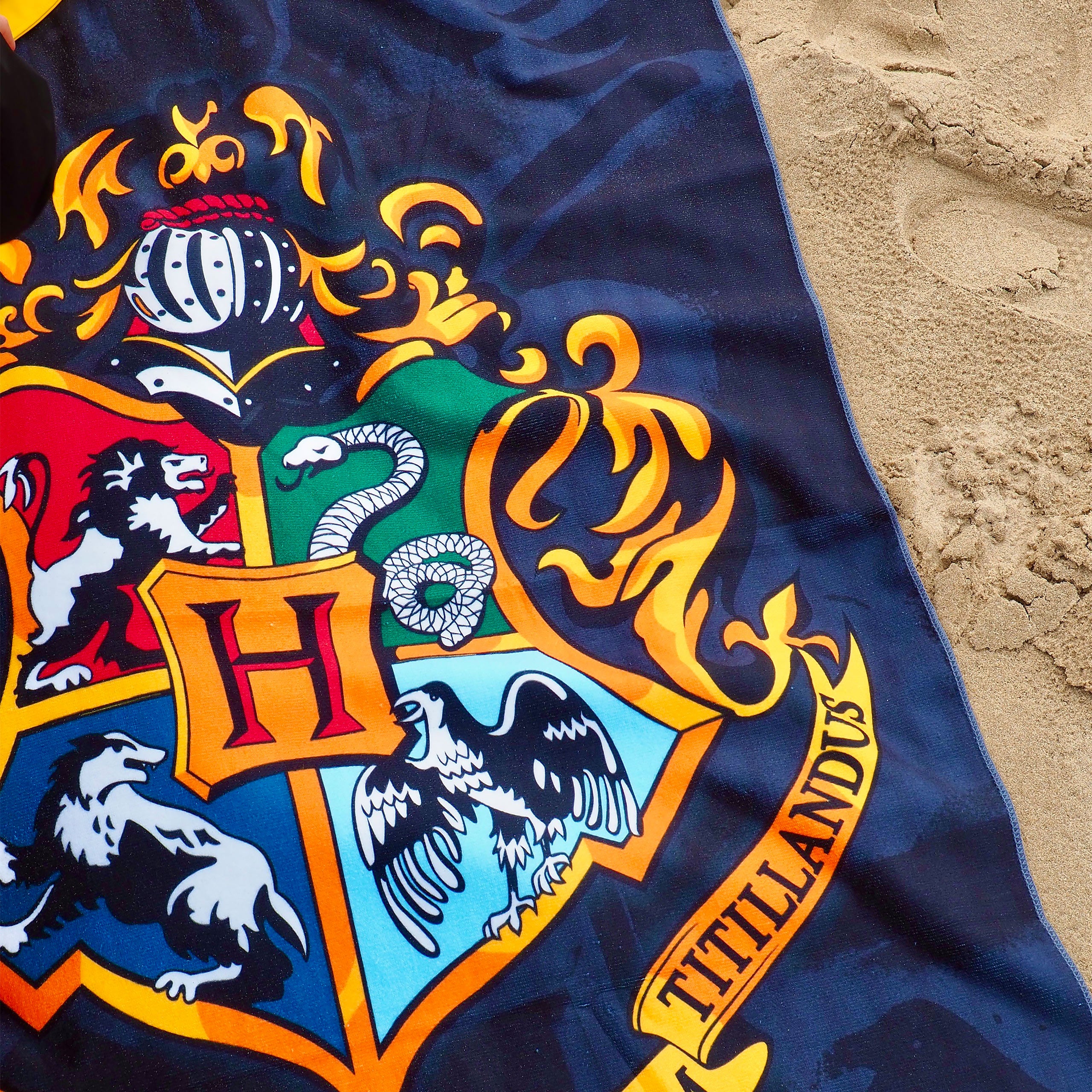 Image produit Harry Potter - Serviette de plage blason de Poudlard