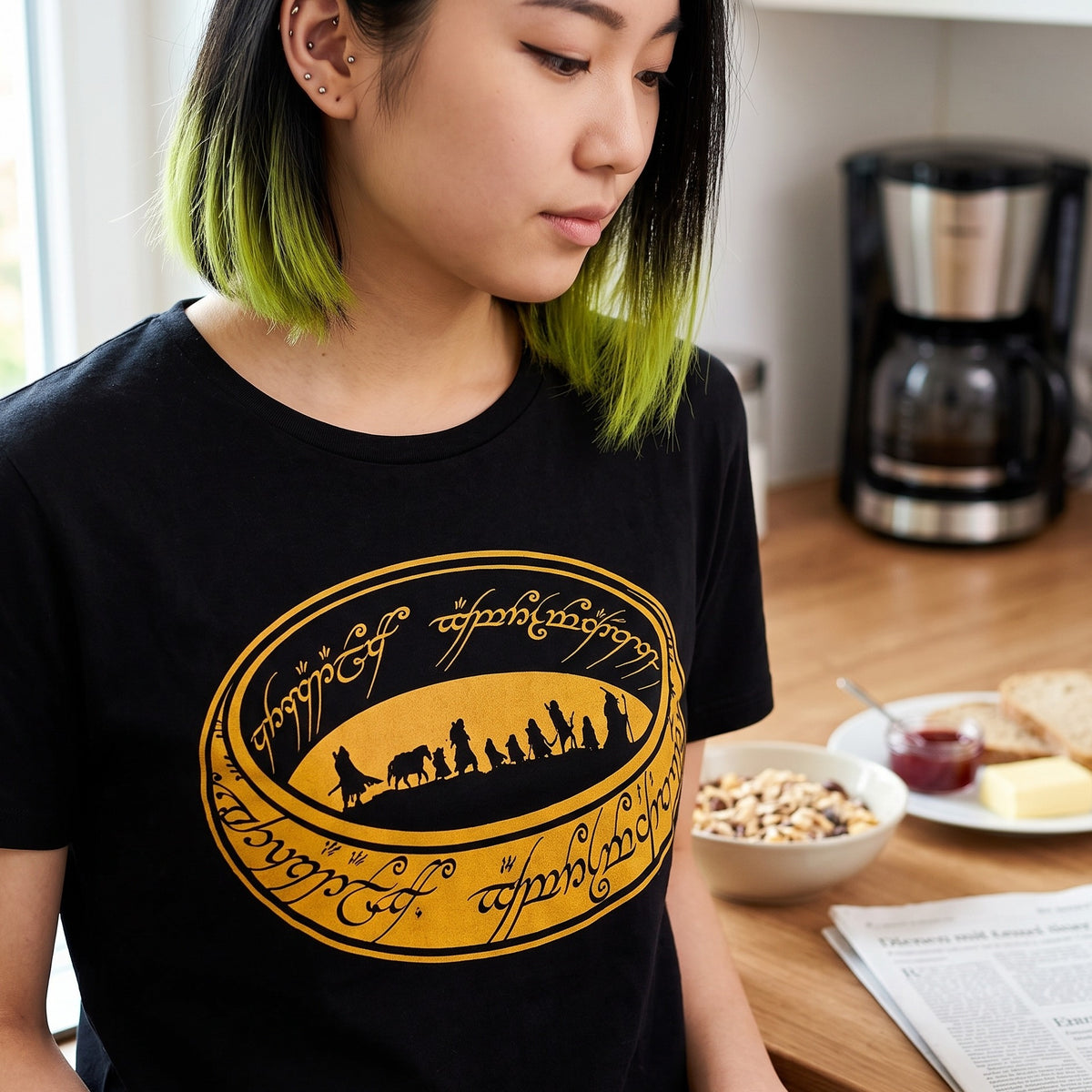 Image produit Seigneur des Anneaux - T-shirt noir de la Communauté de l'Anneau