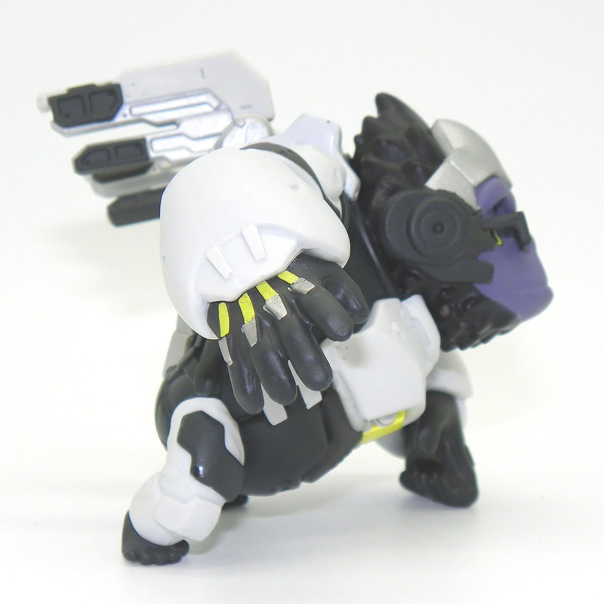 Image produit Overwatch - Figurine Winston Cute But Deadly