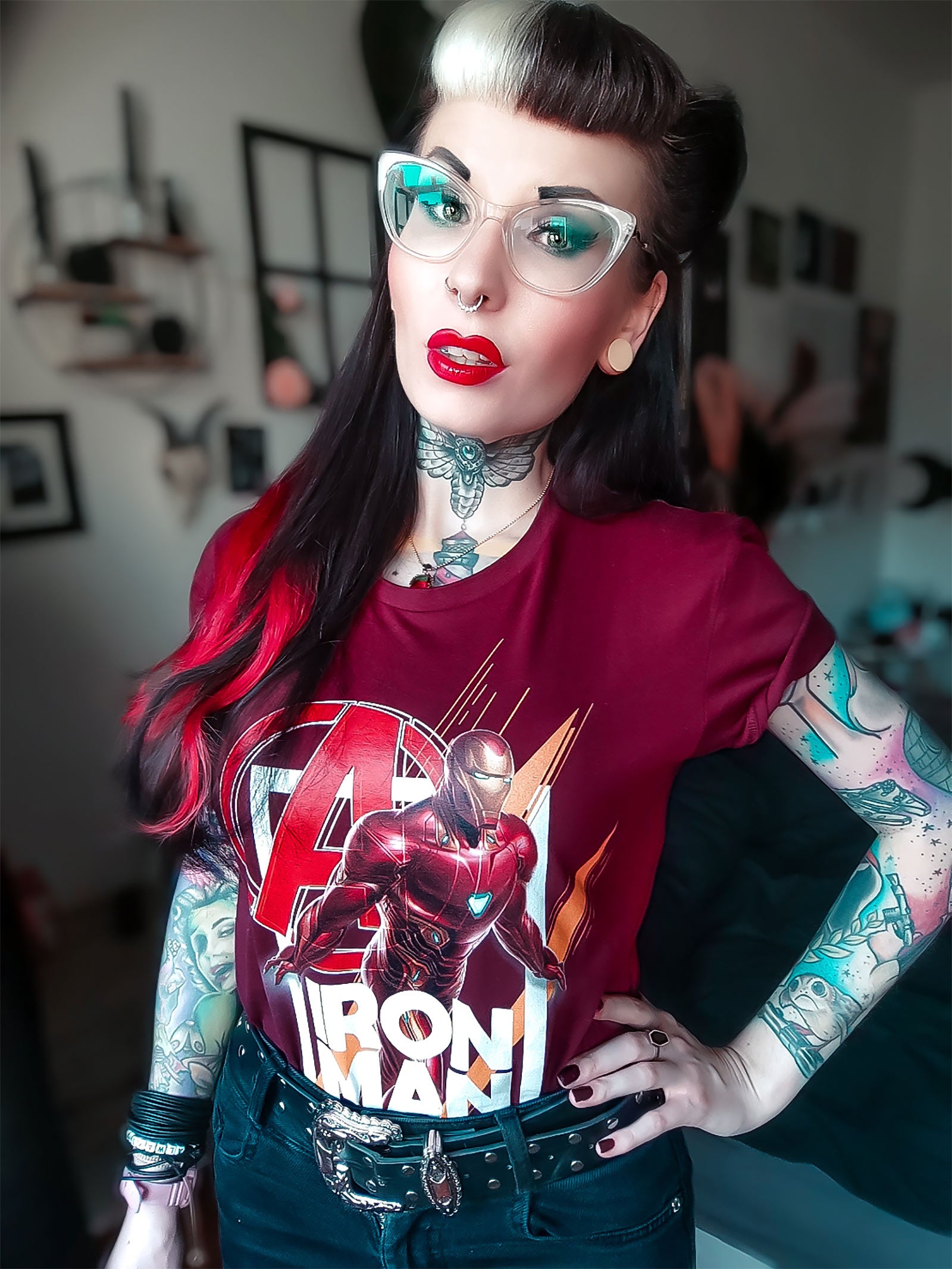 Image produit Avengers - Iron Man Fly T-Shirt rouge