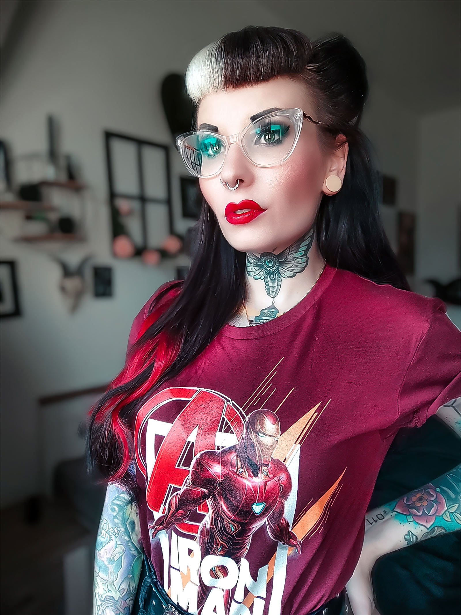 Image produit Avengers - Iron Man Fly T-Shirt rouge