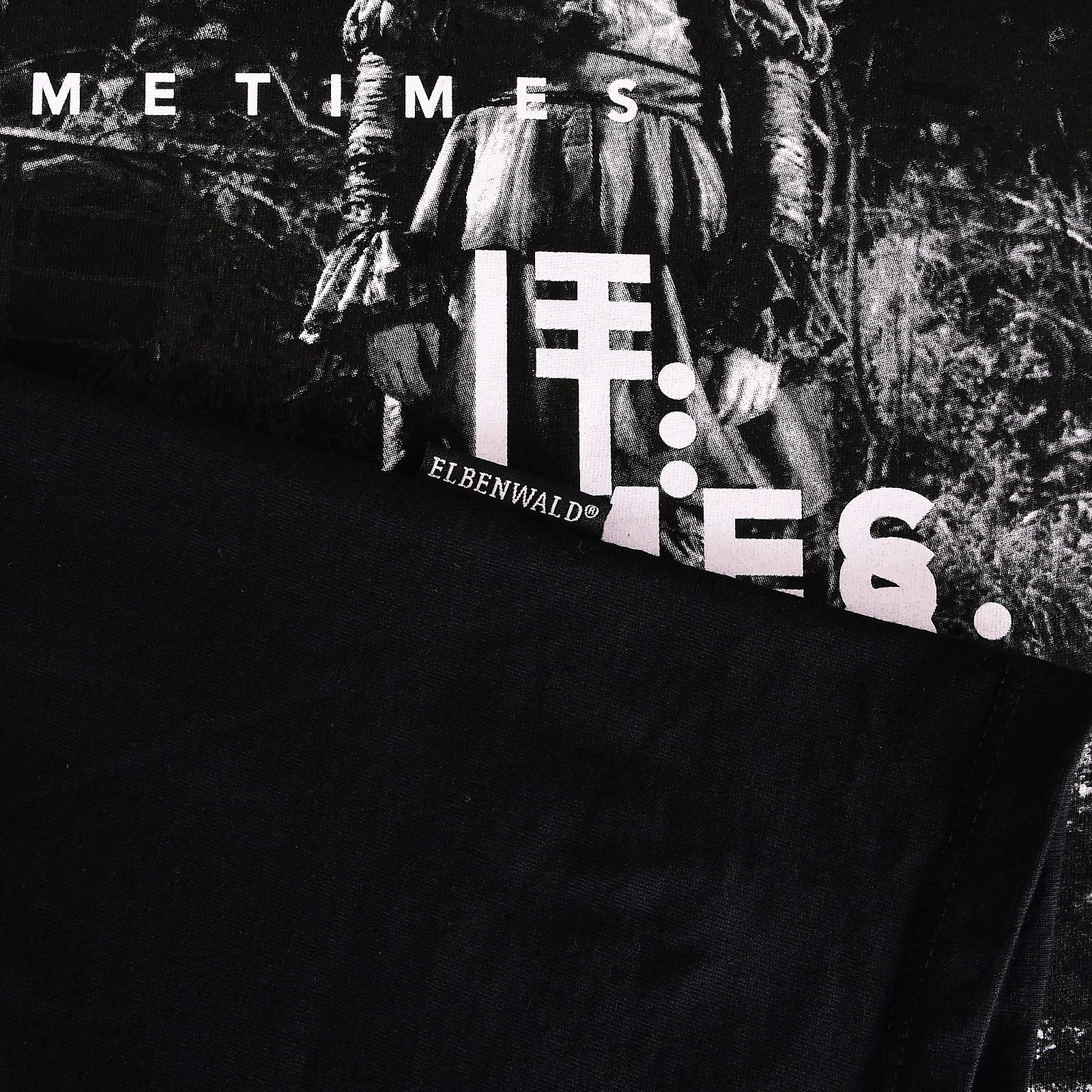 Image produit Stephen King's IT - IT revient T-shirt noir