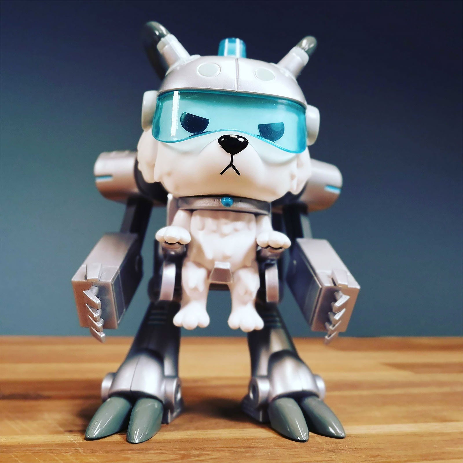 Image produit Rick and Morty - Boule de neige exosquelette Figurine Funko Pop 14 cm