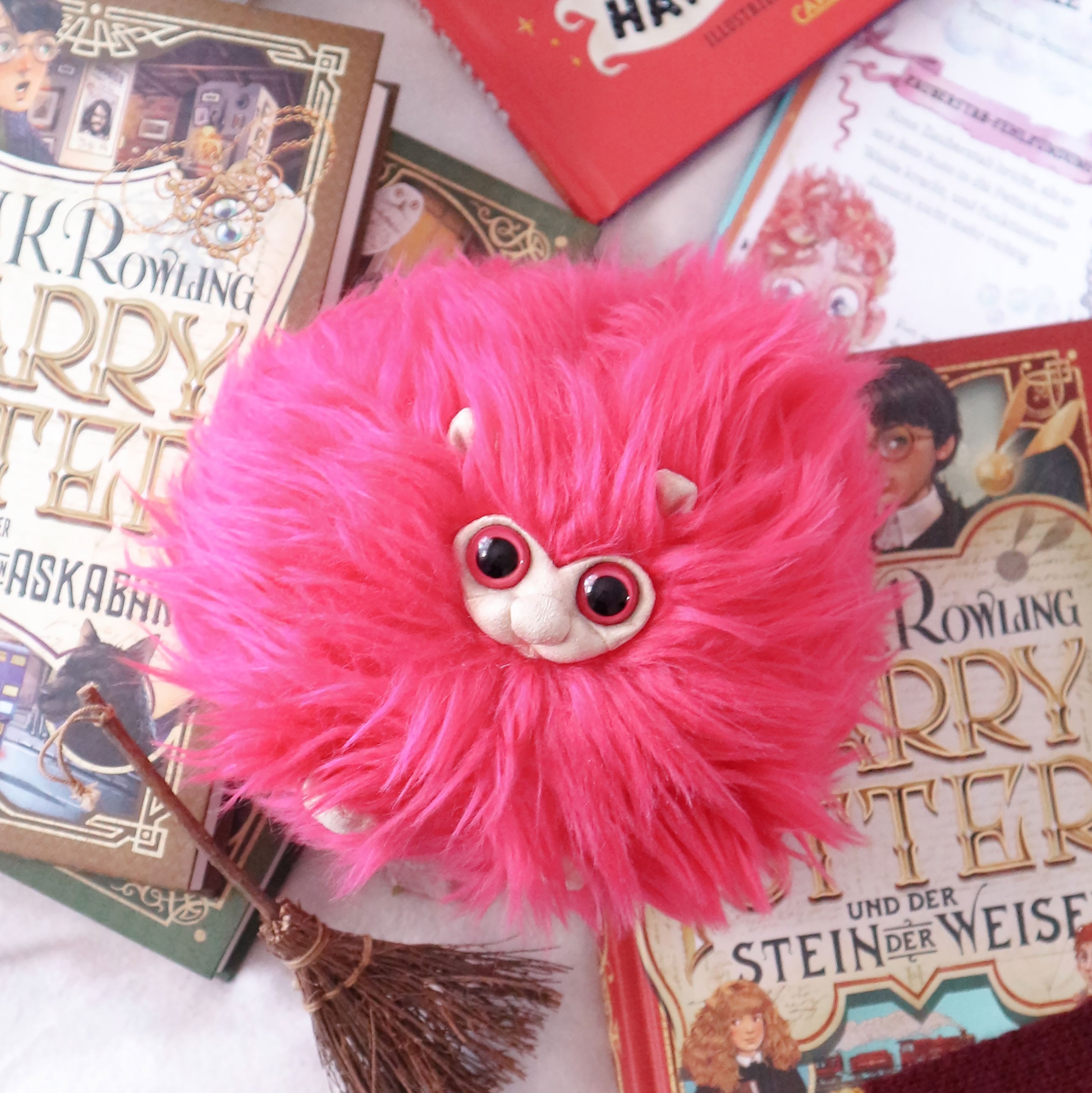 Image produit Harry Potter - Figurine en peluche Pygmy Puff rose