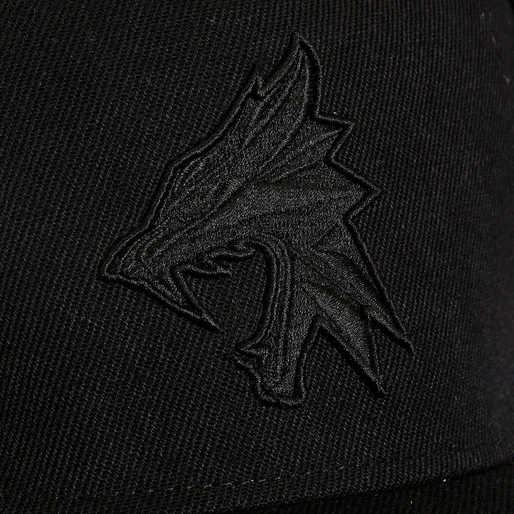 Image produit Witcher - Casquette Snapback Silhouette de Loup noire