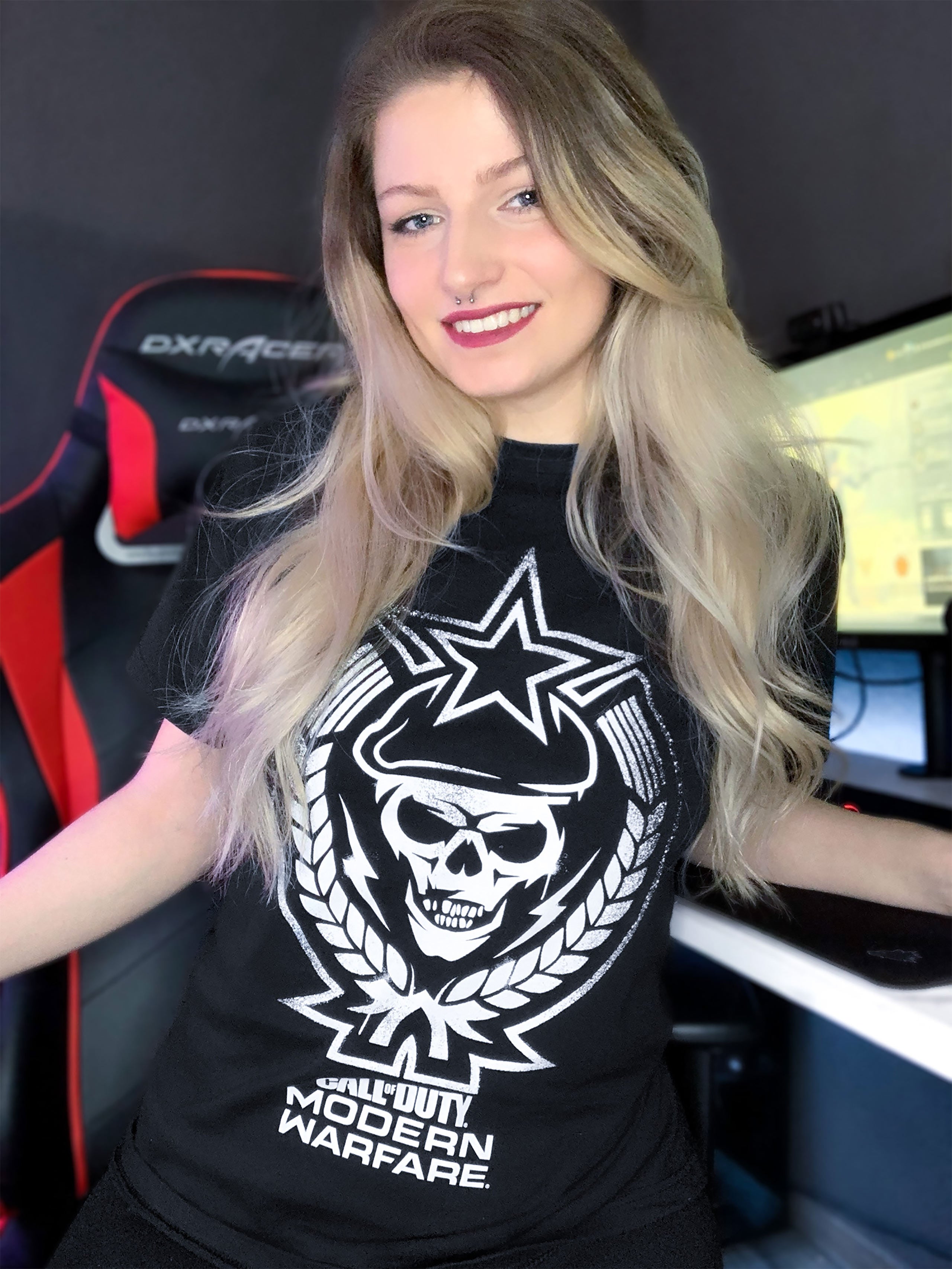 Product image Call of Duty - Skull Star T-Shirt Black
