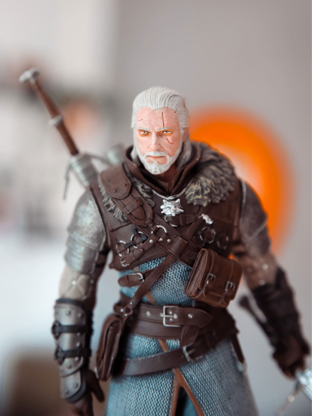 Image produit Witcher - Statue Grandmaster Ursine de Geralt 24 cm