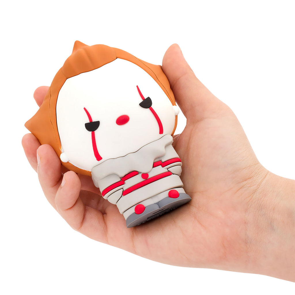 Image produit Stephen King's Ça - Power Bank Pennywise 2500mAh