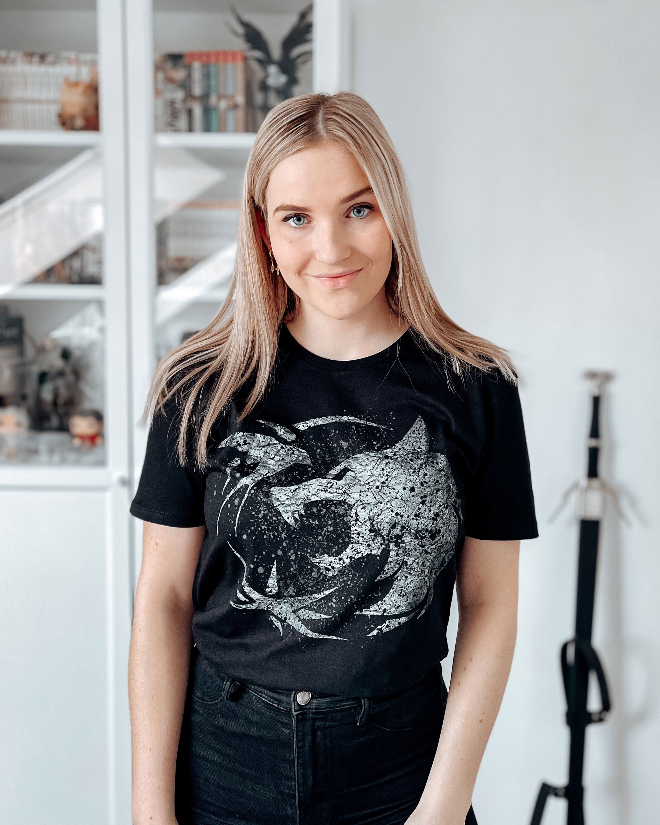 Image produit T-shirt Emblème Loup pour les fans de Witcher noir