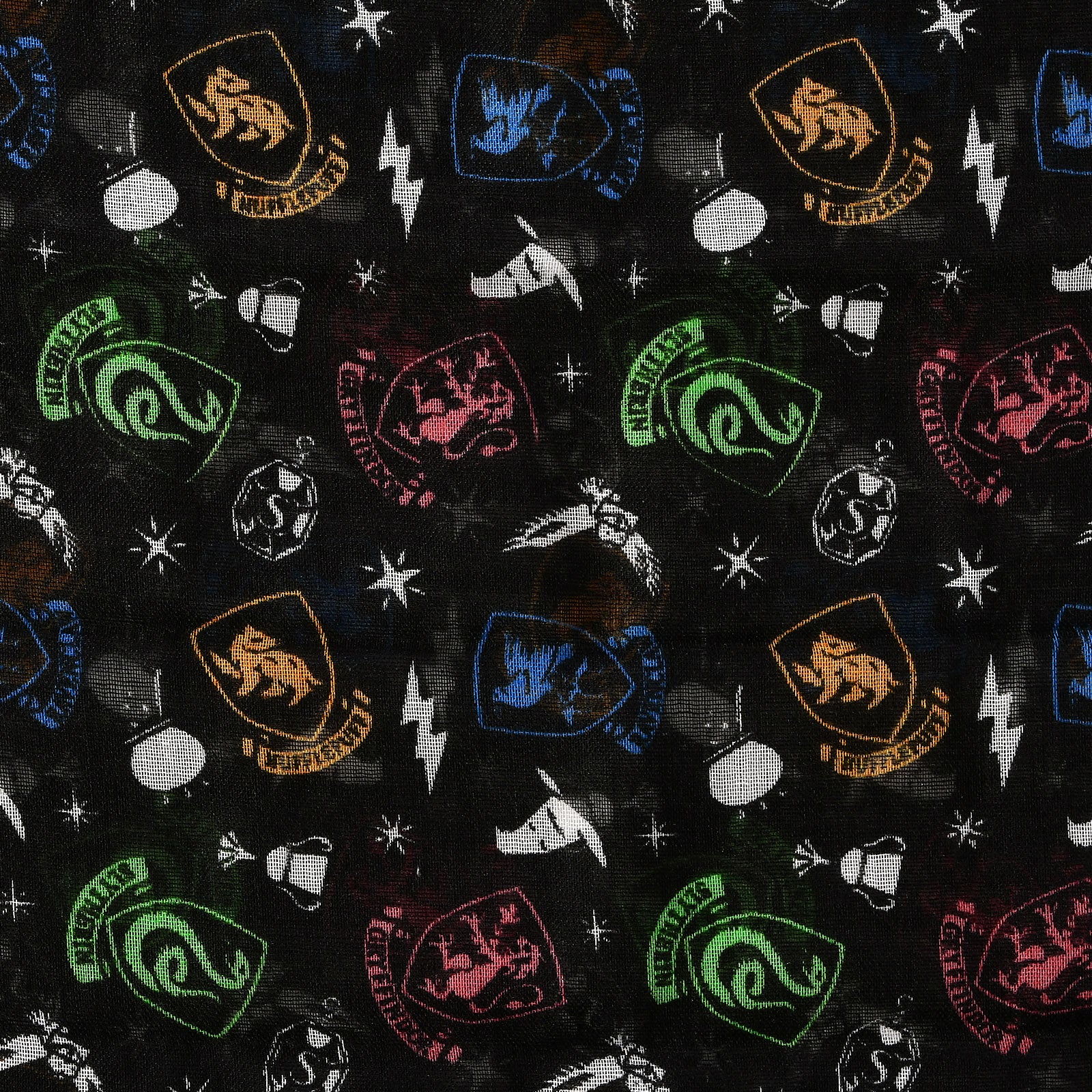Image produit Harry Potter - Écharpe en boucle noir avec blason de Poudlard