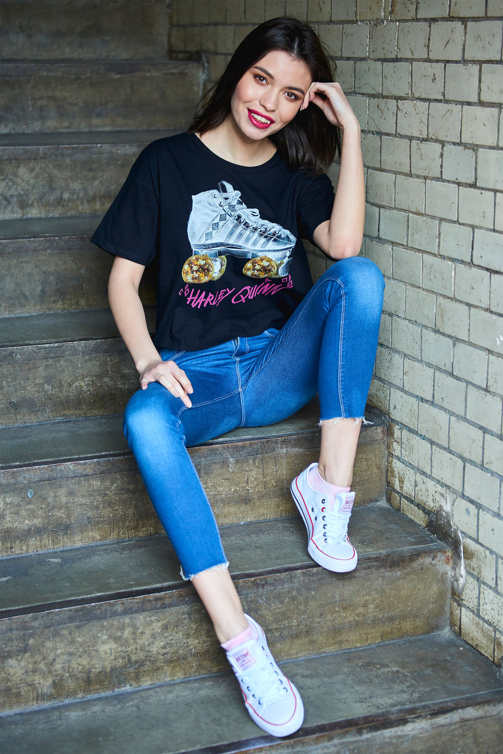 Image produit Birds of Prey - Harley Roller Skates Crop Top Femme noir