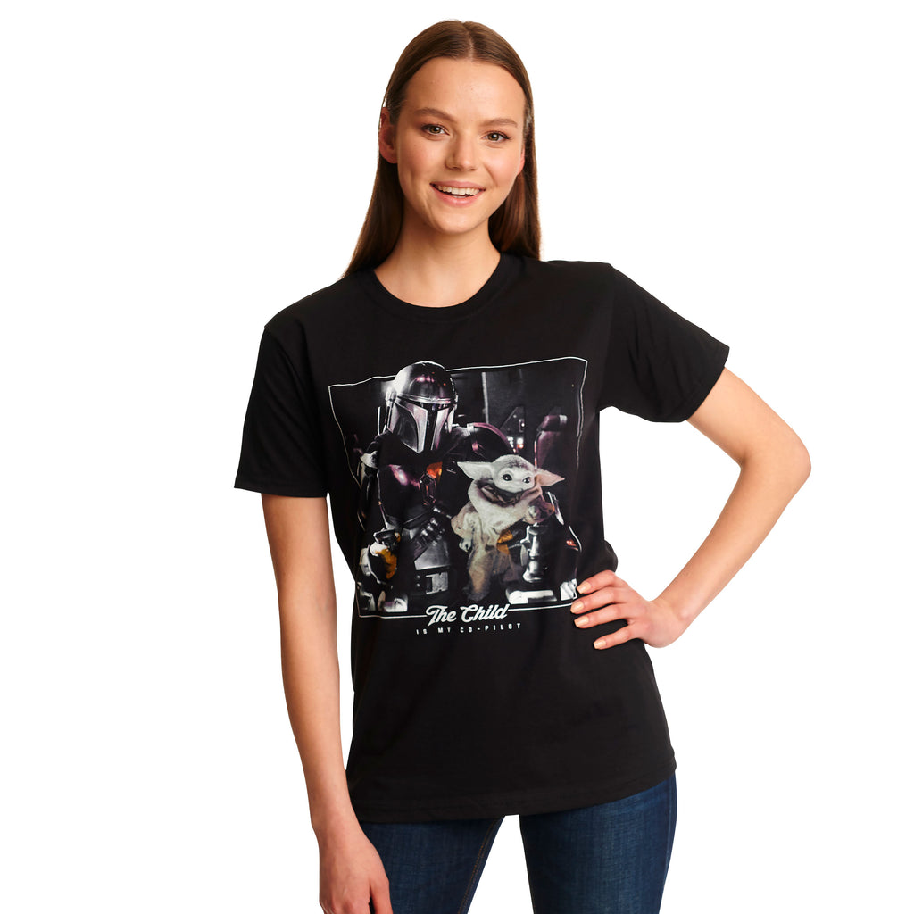 Image produit Le T-shirt noir The Child is My Co-Pilot - Star Wars The Mandalorian