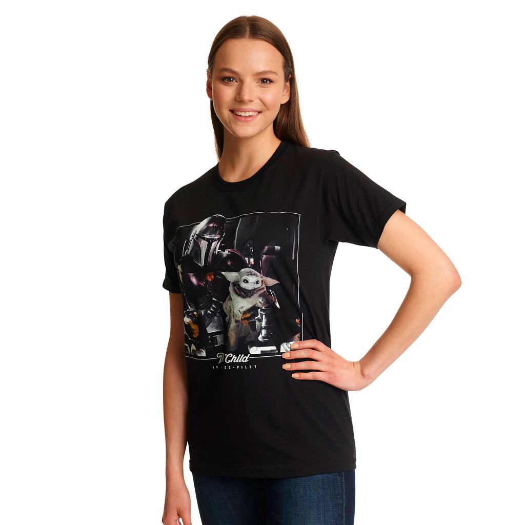 Image produit Le T-shirt noir The Child is My Co-Pilot - Star Wars The Mandalorian