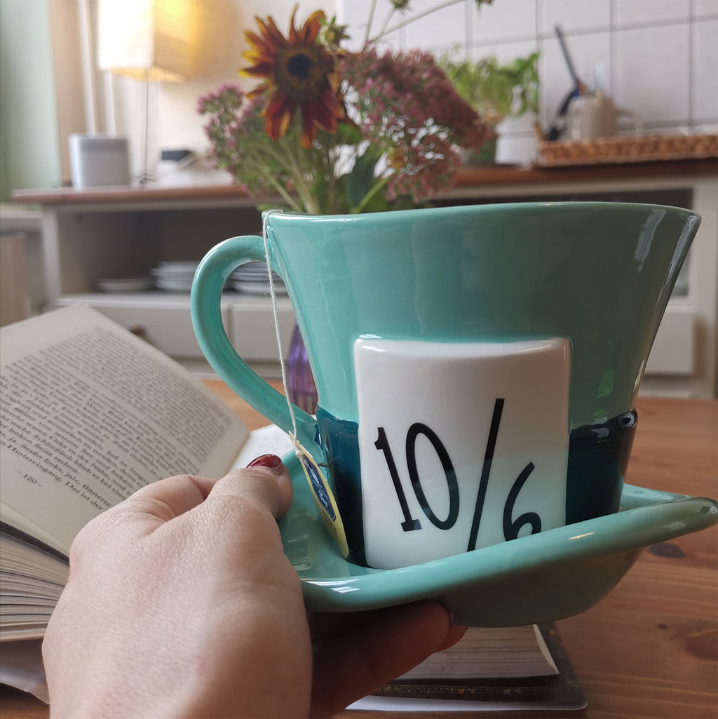 Image produit Alice au Pays des Merveilles - Tasse 3D Chapeau du Chapelier Fou