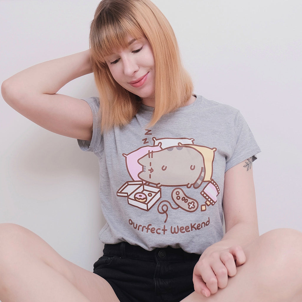Image produit Pusheen - Purrfect Weekend T-shirt pour femmes gris