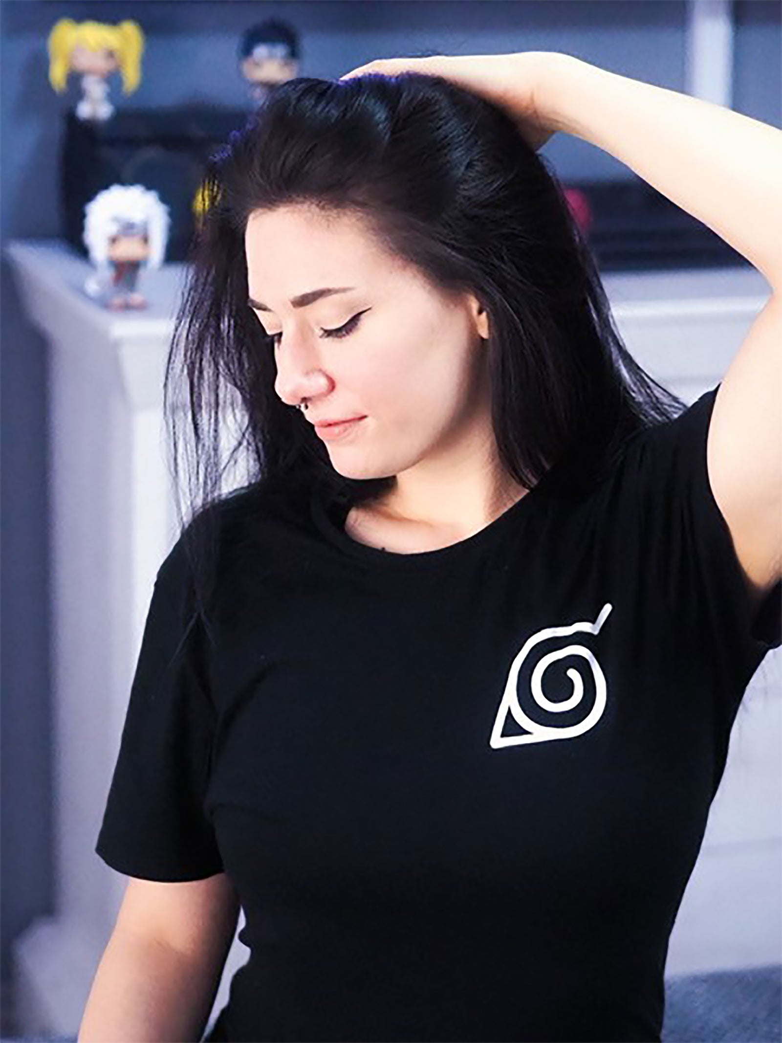 Image produit Naruto - T-shirt noir avec mini symbole de Konoha