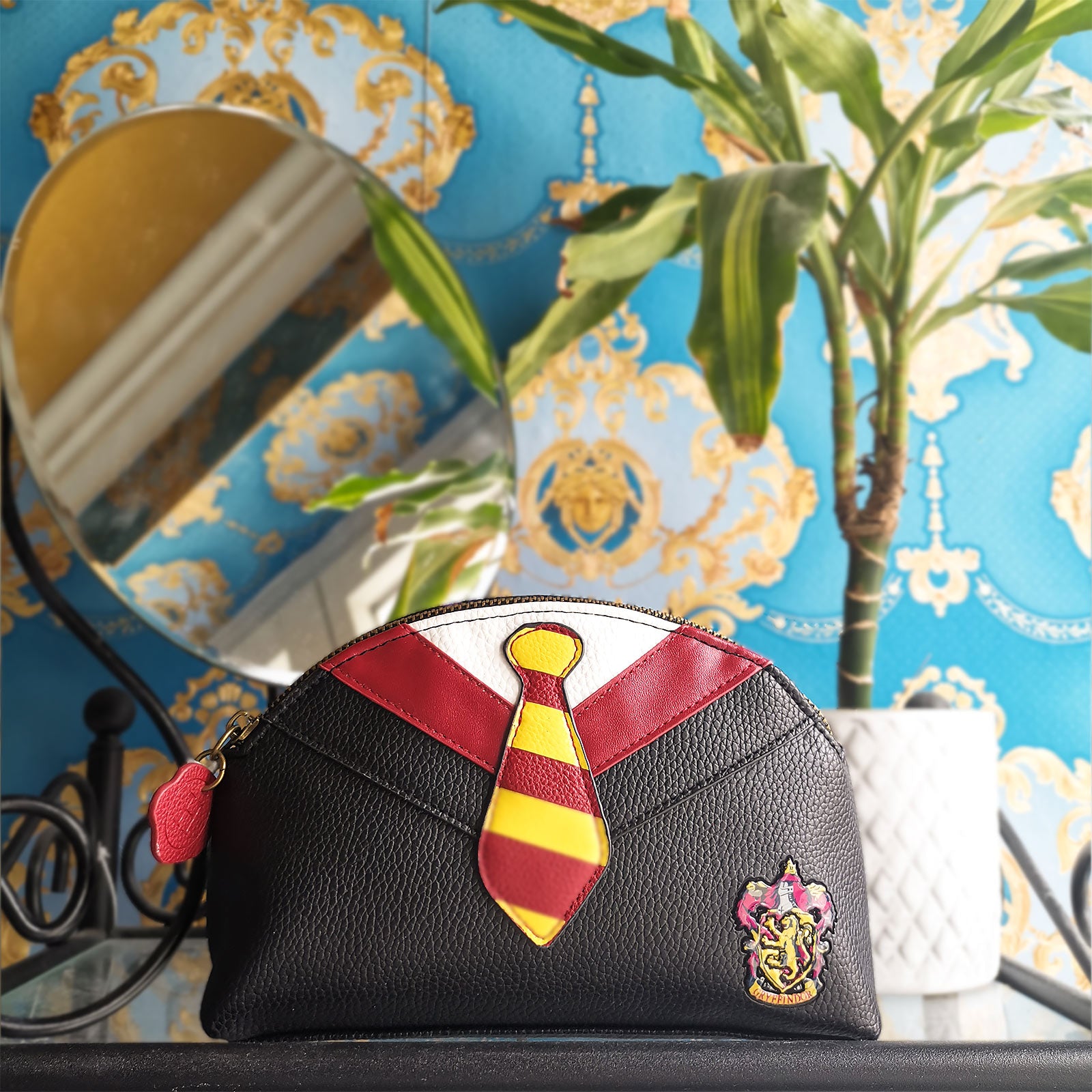 Image produit Harry Potter - Trousse de maquillage Costume & Cravate Gryffondor