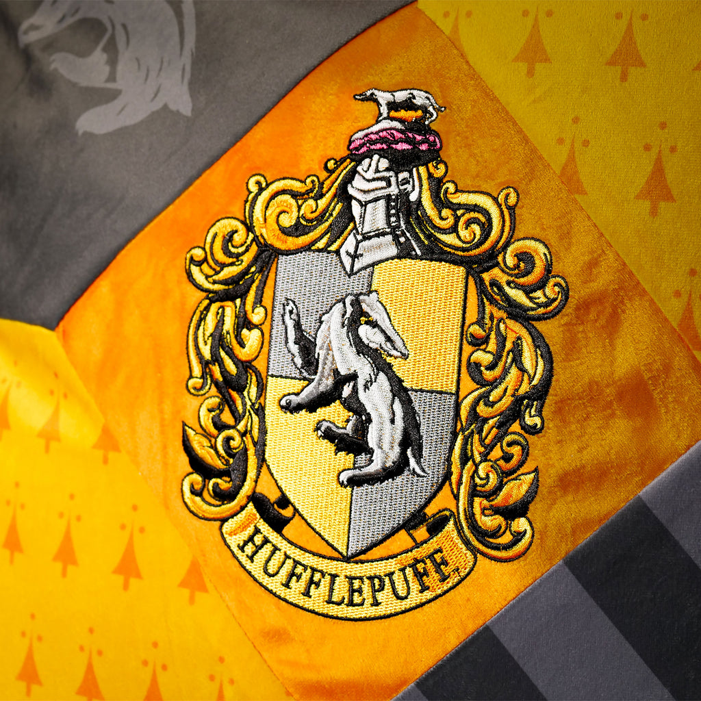 Image produit Harry Potter - Coussin Poufsouffle avec glands deluxe