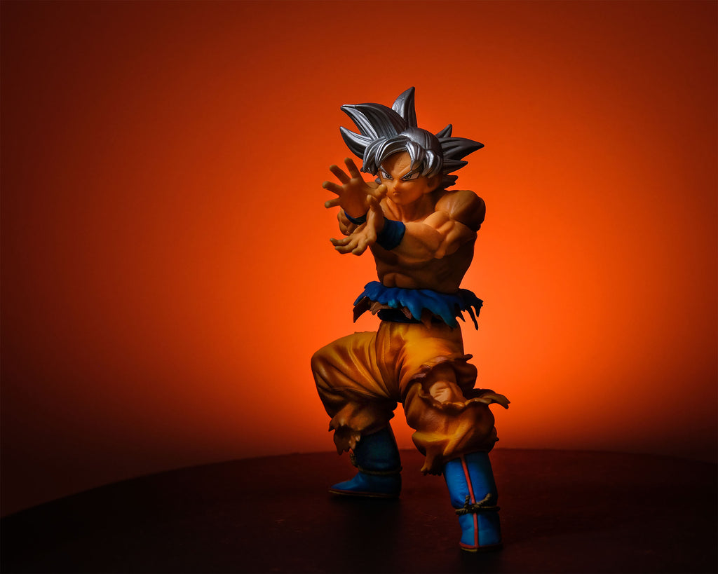 Image produit Dragon Ball Super - Figurine Goku Ultra Instinct 18cm