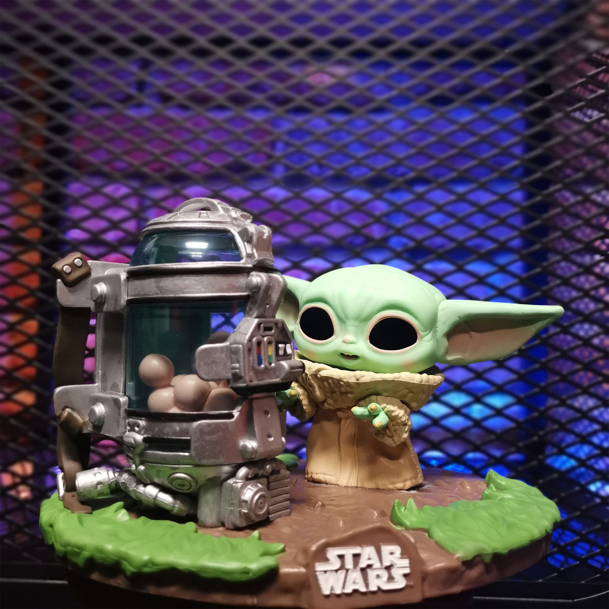Image produit The Child avec conteneur d'oeufs Funko Pop Figurine à tête branlante - Star Wars The Mandalorian