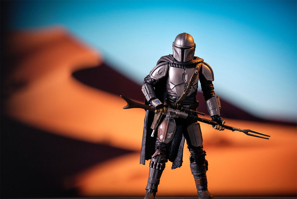 Image produit Figurine d'action Mandalorian Deluxe 15 cm - Star Wars The Mandalorian