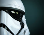 Image produit Réplique du casque Stormtrooper de la Première Commande avec modificateur de voix - Star Wars