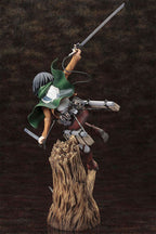 Image produit Attack on Titan - Figurine Mikasa Ackerman 35cm
